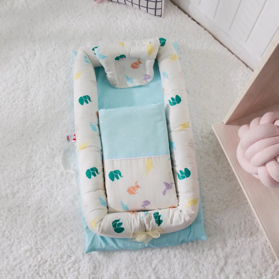 Portable Anti-Fright Bed for Newborns